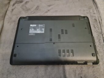 Asus X54C - 5