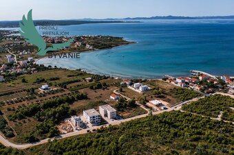 Na predaj novostavba apartmánu len 200m od mora so záhradou - 5