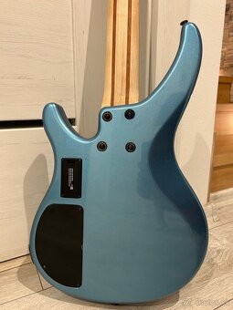 Yamaha TRBX305 Factory Blue - 5