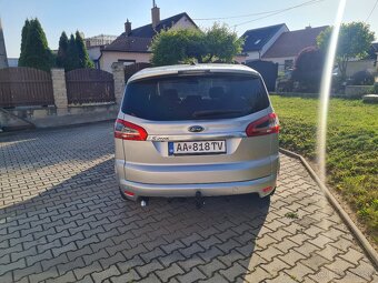 Ford S-max 2.0 tdci 100kw titanium S, manual - 5