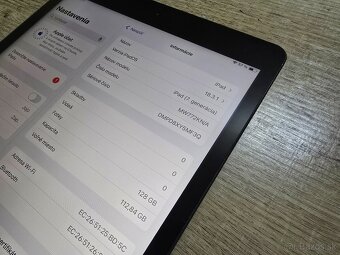 Ipad 7 128gb plnefunkcny v super stave ma len velmi jemne zn - 5