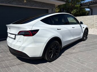 Tesla model Y 75kwh Long Range AWD - 5