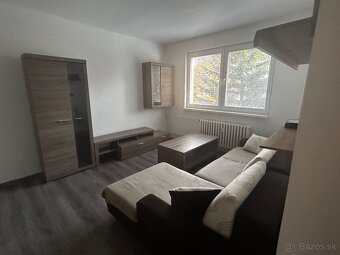 2 izbový byt s balkónom na Palárikovej ulici v Senici - 5