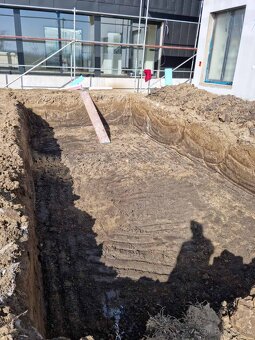 Nákladná doprava a výkopové práce - 5