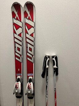 Lyže + lyžiarky + palice - 5