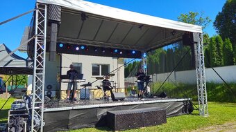 Prenajom pódia s prestrešením - 5