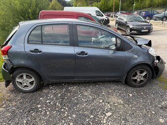 Rozpredám Toyota Yaris 1.0 51kw - 5