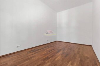 Výnimočný, priestranný 3 izbový byt pri Prezidentskom paláci - 5