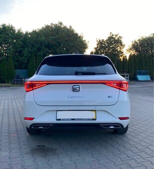 Seat Leon Sportstourer 2.0 TDI FR DSG - 5
