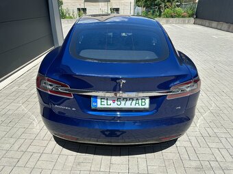 Tesla Model S 75 - 5