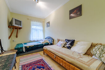 Na predaj rodinný dom s veľkým pozemkom | Hídvégardó - 5