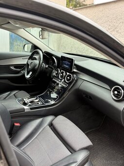 Mercedes Benz C trieda 220 d 4-MATIC - 5