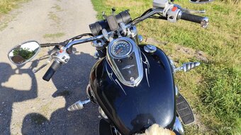 Suzuki Intruder 1800 vlr - 5