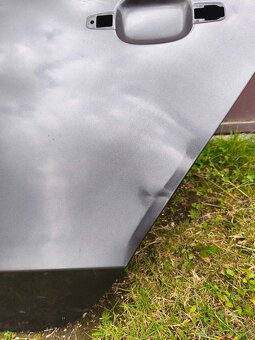 Audi A4 B8 ľavé zadné dvere 8K0 Audi A4 B8 lift sedan - 5