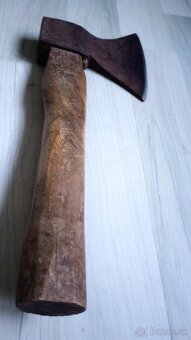 Starožitná sekera tesárska kresačka - 5