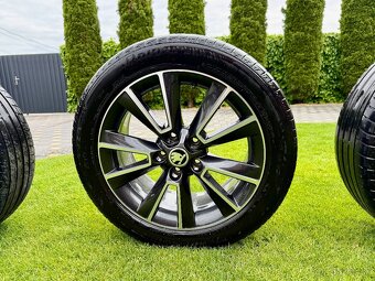 Komplet letnú sadu alu Škoda MATTERHORN 5x112 225/50 R17. - 5