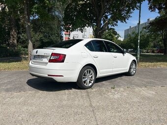 Škoda Octavia 2.0 TSI Style DSG 4x4 - 5