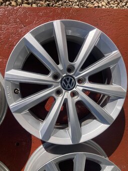 VW 2GM071496 - 5