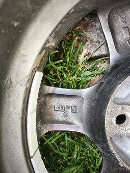 Predám komplet zimné pneumatiky - 5