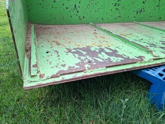 Predam bednu za traktor - 5