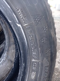 Dunlop Winter Response 175 / 65/ R 15 - 5