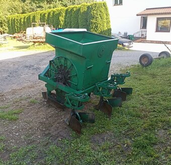 Sadzač zemiakov český Agrozet - 5