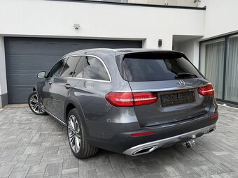 Mercedes-Benz E All Terrain E220d Sport 4-Matic - 5