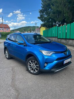 Toyota RAV4, 2.5 Hybrid, executive, 4x4 -  spoľahlivé SUV - 5