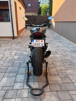 Yamaha MT09 - 5