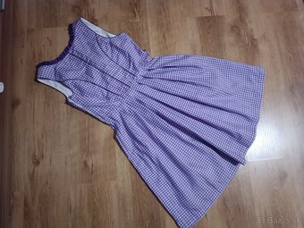 Bavorský kroj Dirndl v.40 Almenrausch - 5