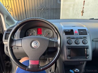 VW Touran 1,9tdi ,77kw,r.v 2010 - 5