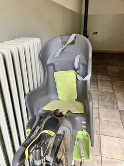 Bicykel s košíkom a detskou sedačkou - 5