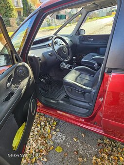 Grand Espace 4 - 5