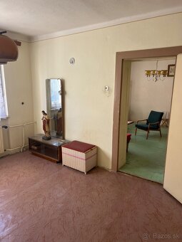 Predaj Dom s pozemkom 1.280 m2 Nová Dedina Levice - 5