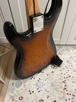 Squier fender - 5