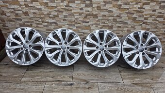 Predam orginal Audi elektrony 5x112 R17 et38 J7,5 - 5