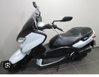 Yamaha x max 125 - 5