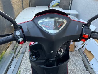 Skúter 50cc - 5