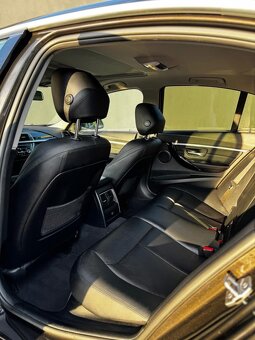 BMW 320d SPORT LINE - 5