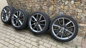 Škoda Octavia 3 Gemini kolesa 18, letní pneu 225/40 - 5