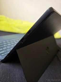 Micorosft Surface Pro 7+ - 5