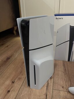 Predám PlayStation 5 Slim – TOP stav + hry - 5