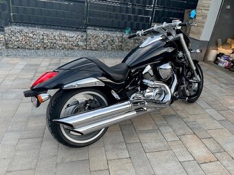 Suzuki Intruder VZR 1800 M - 5