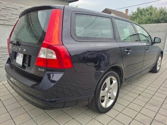 VOLVO V70 2.4D D5 A/T FACELIFT - 5