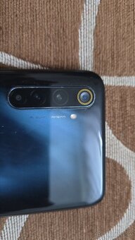 Predám Realme 6 pro - 5