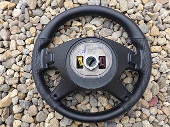 Volant Mercedes - 5
