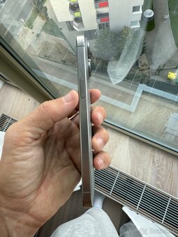 iPhone 15 Pro Max 512 GB Natural Titanium - 5