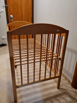 Predam postielku bez matracu s mantinelom - 5