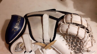 Predám brankársku lapačku Vaughn - 5