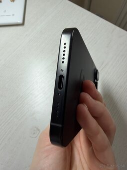 iPhone 16 Pro Max, 512 GB, Black Titanium - 5